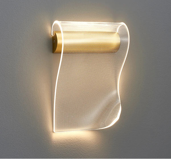 gold-folded-wall-light